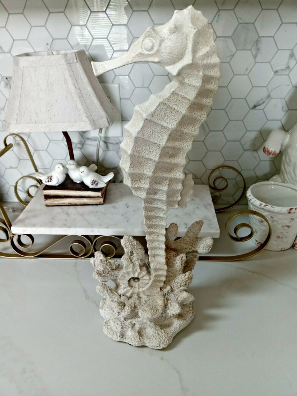 NEW! EXQUISITE 17 3/4  TALL SEAHORSE & CORAL STATUE DECOR - Picture 7 of 8